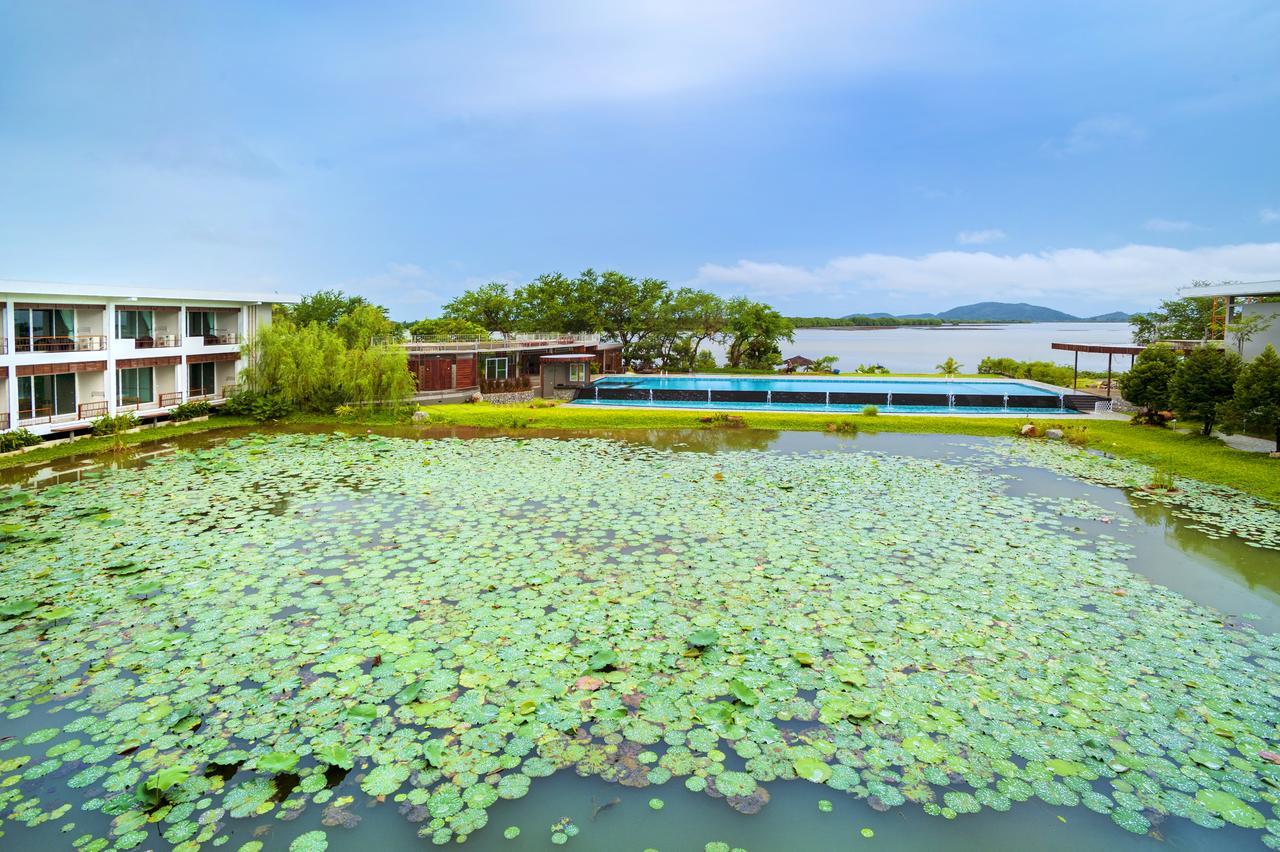Baan Rim Ao Hotell Chanthaburi Eksteriør bilde