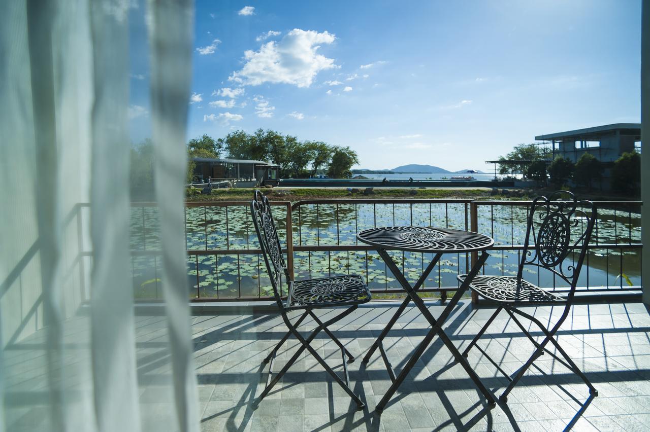 Baan Rim Ao Hotell Chanthaburi Eksteriør bilde